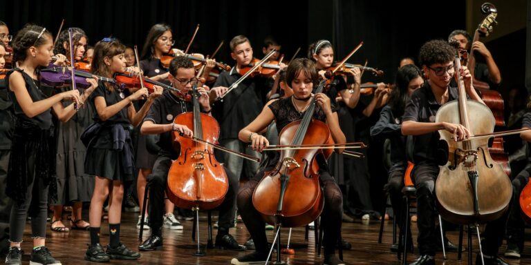 DF: alunos de periferia abrem caminhos na mais antiga escola de música