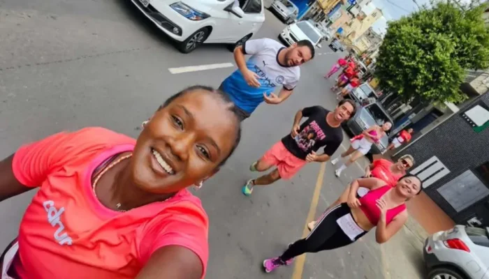 Mulher corre cinco quilômetros até a quimioterapia