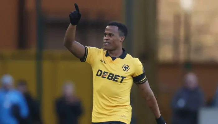 Arias brilha no Wolverhampton e interessa ao Palmeiras